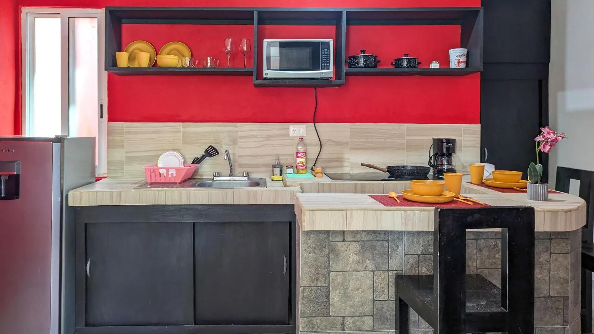 B6 Romantic Beachside Escape Bangkok Theme Memory Foam King Bed Kitchen Ac Playa del Carmen 0*,
