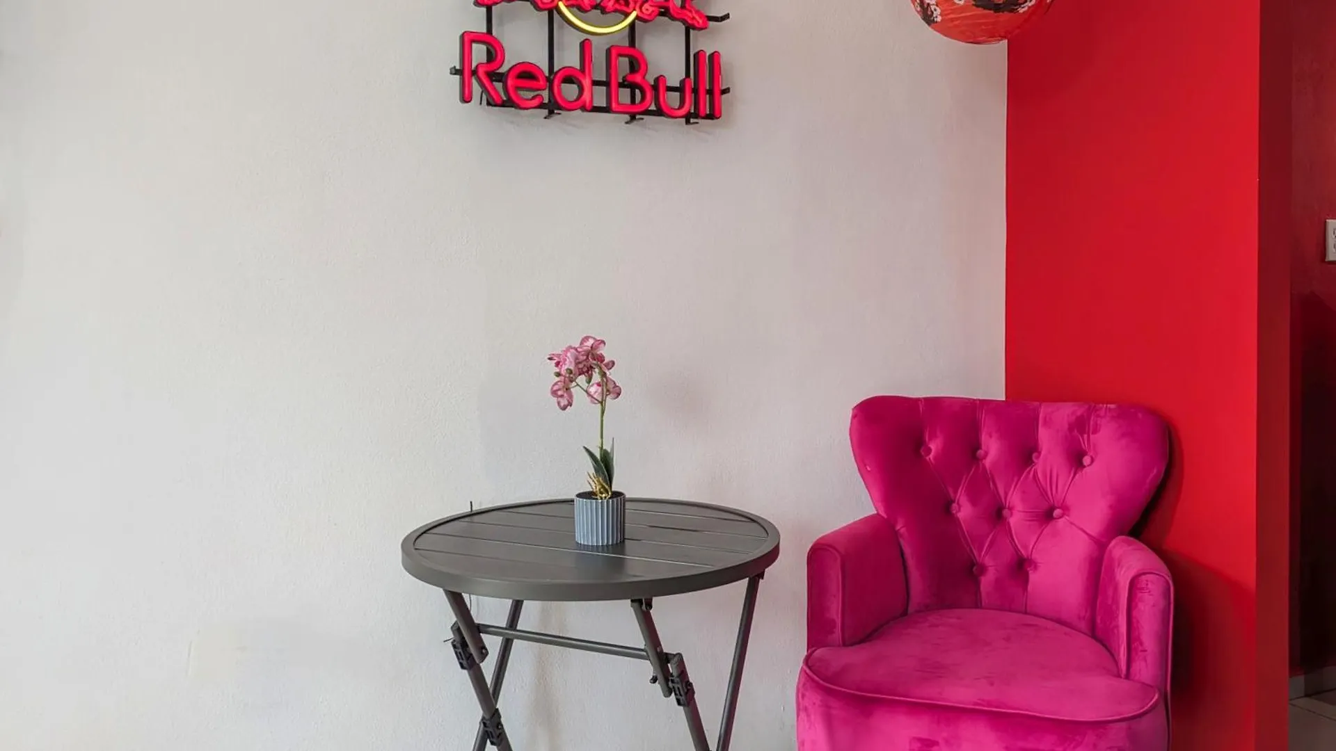 B6 Romantic Beachside Escape Bangkok Theme Memory Foam King Bed Kitchen Ac Playa del Carmen Apartment